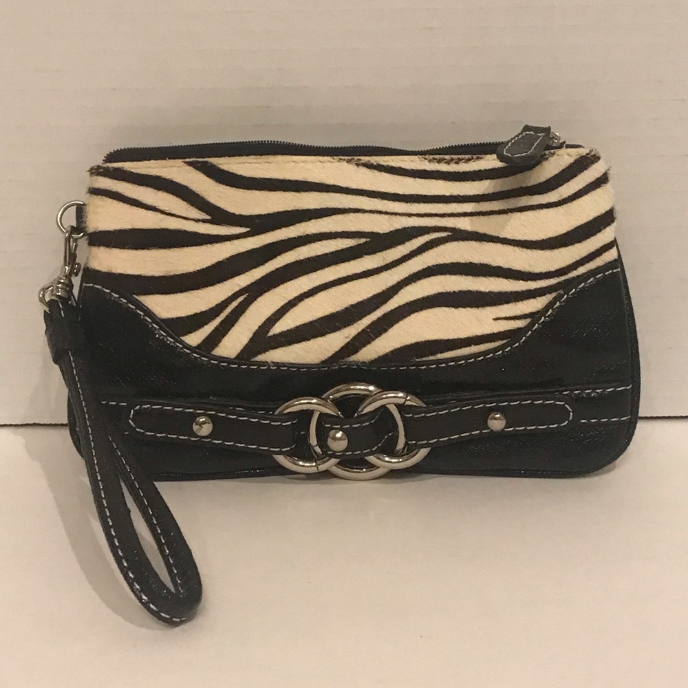 WILSON'S LEATHER BLACK PATENT LEATHER & ZEBRA PRINT WRISTLET 8" x 5"